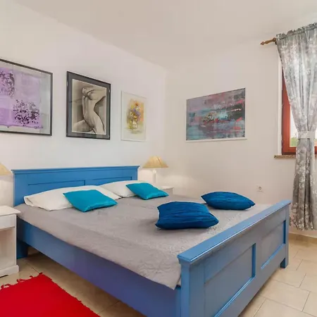 Amalia Apartment *
